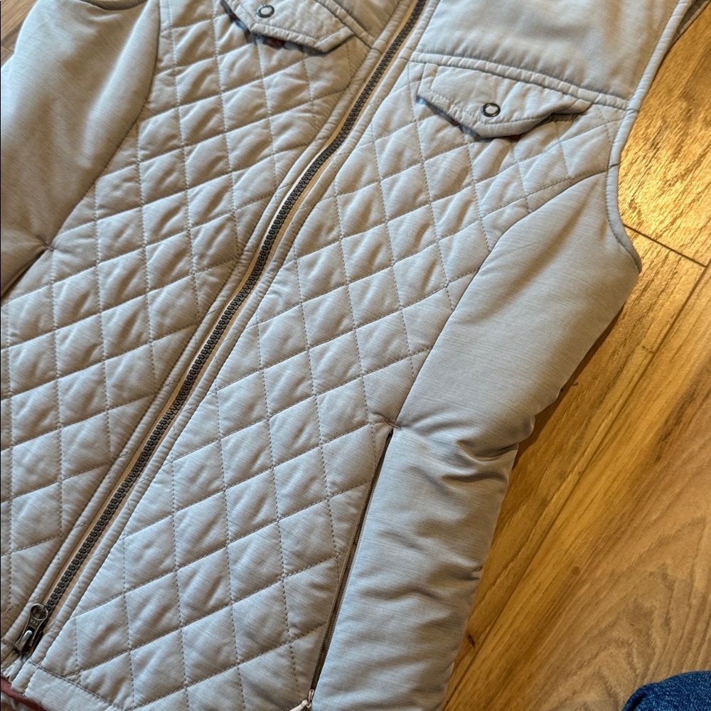 Royal Robbins Light Gray Quilted Vest - Picture 6 of 10